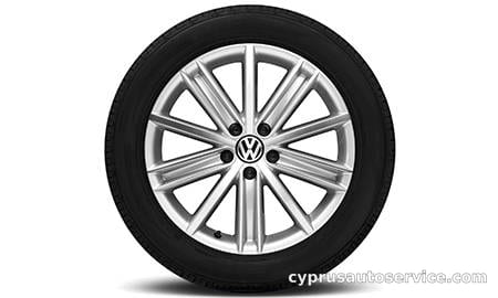VOLKSWAGEN TIGUAN LOUNGE