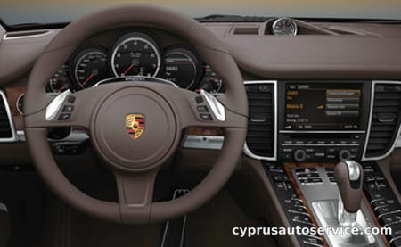 PORSCHE PANAMERA S HYBRID