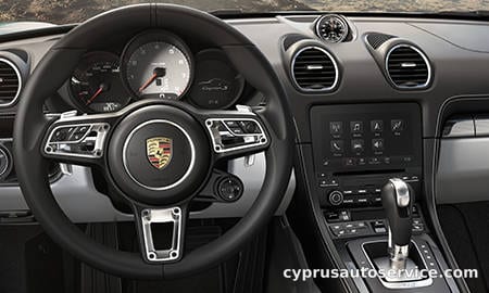 PORSCHE 718 CAYMAN