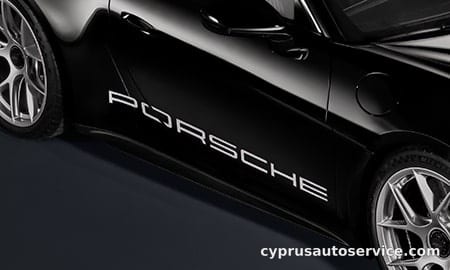 PORSCHE 911 S/T