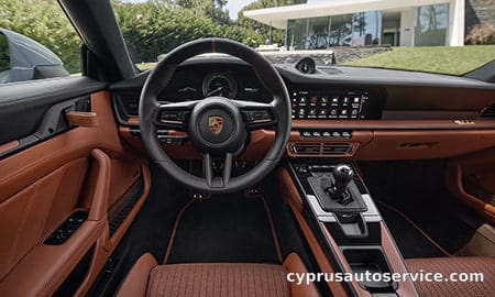 PORSCHE 911 S/T