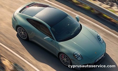 PORSCHE 911 CARRERA 4S