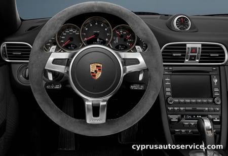 PORSCHE 911 CARRERA GTS