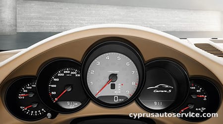 PORSCHE 911 CARRERA 4 CABRIOLET
