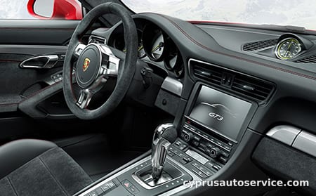 PORSCHE 911 GT3