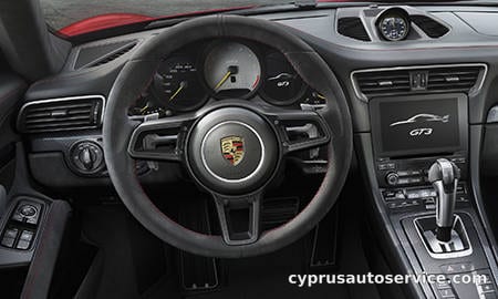 PORSCHE 911 GT3