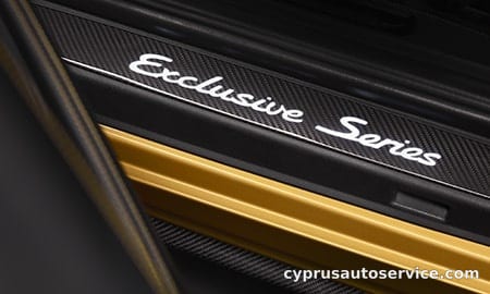 PORSCHE 911 TURBO S EXCLUSIVE SERIES