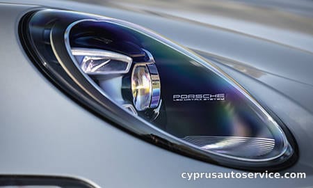 PORSCHE 911 CARRERA 4S