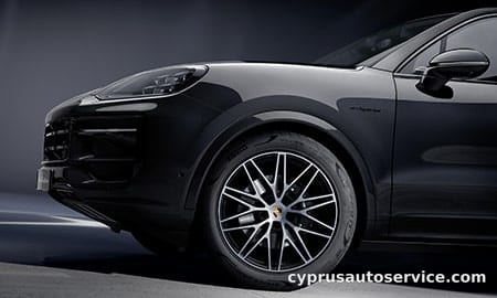 PORSCHE CAYENNE S E-HYBRID BLACK EDITION
