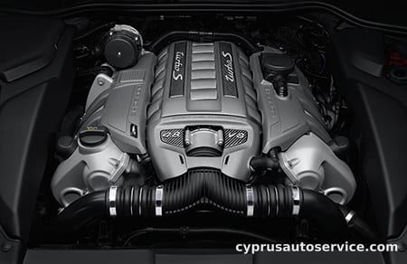 PORSCHE CAYENNE GTS