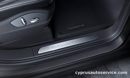 PORSCHE CAYENNE S E-HYBRID PLATINUM EDITION