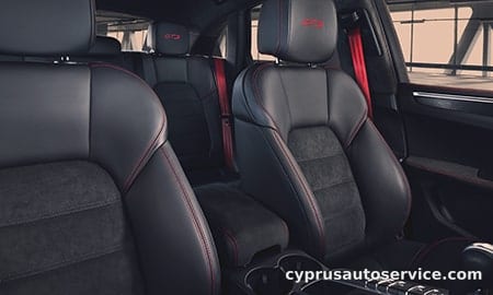 PORSCHE MACAN GTS