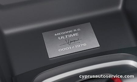 RENAULT MEGANE R.S.ULTIME
