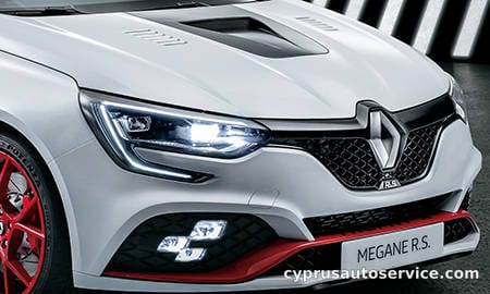 RENAULT MEGANE SPORT TROPHY R CARBON CERAMIC PACK