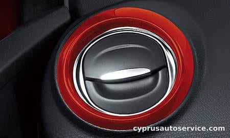 RENAULT LUTECIA ICONIC