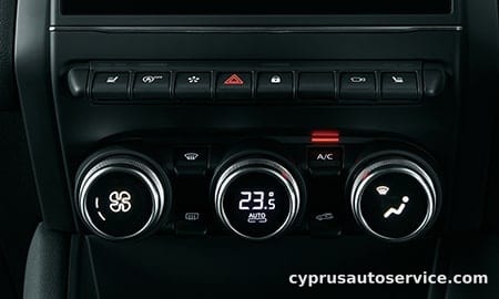 RENAULT CAPTUR INTENS TECH PACK