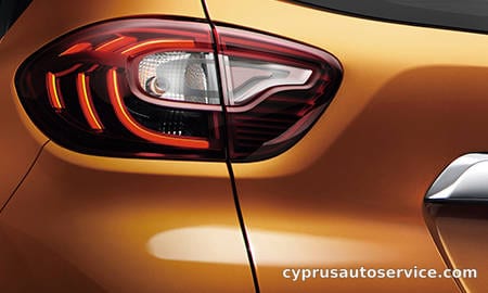 RENAULT CAPTUR INTENS LEATHER