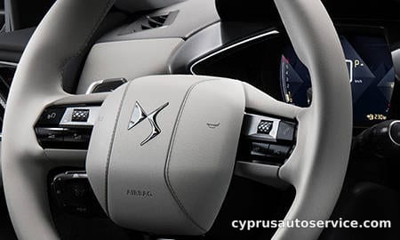 CITROEN DS3 CROSSBACK GRAND CHIC RIVOLI