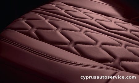 PEUGEOT 3008 GT HYBRID4 RED NAPPA