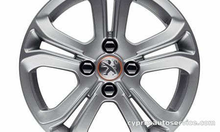PEUGEOT 208 ROLAND GARROS