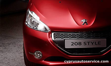 PEUGEOT 208 STYLE