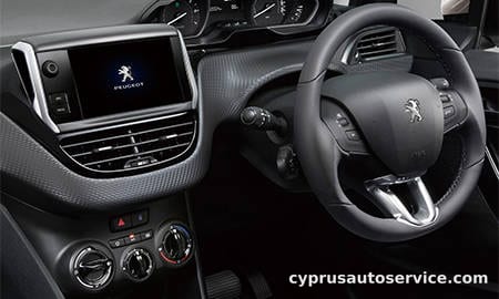 PEUGEOT 208 STYLE PLUS