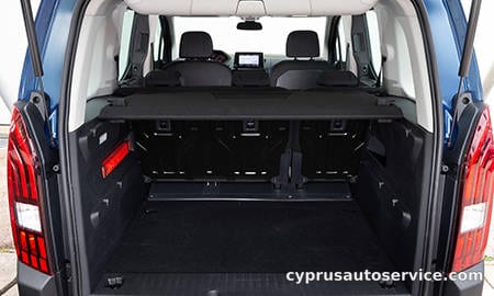PEUGEOT RIFTER DEBUT EDITION